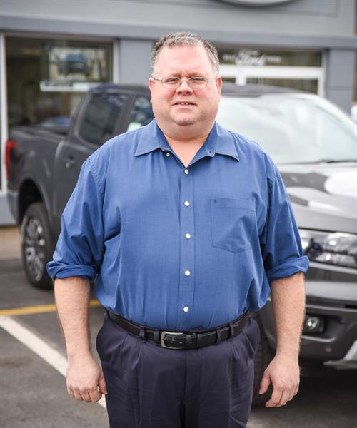 Robert  FStaff Image